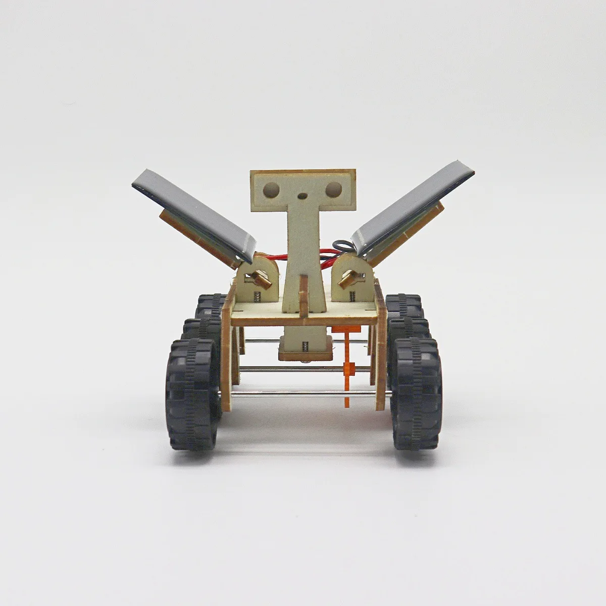 Children's science and technology DIY handmade small lunar exploration car solar toy car physical model scientific experiment