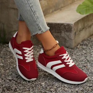 2026 Spring Autumn Women's Large Size Chunky Sports Shoes Lightweight Casual Versatile Running Height Increasing