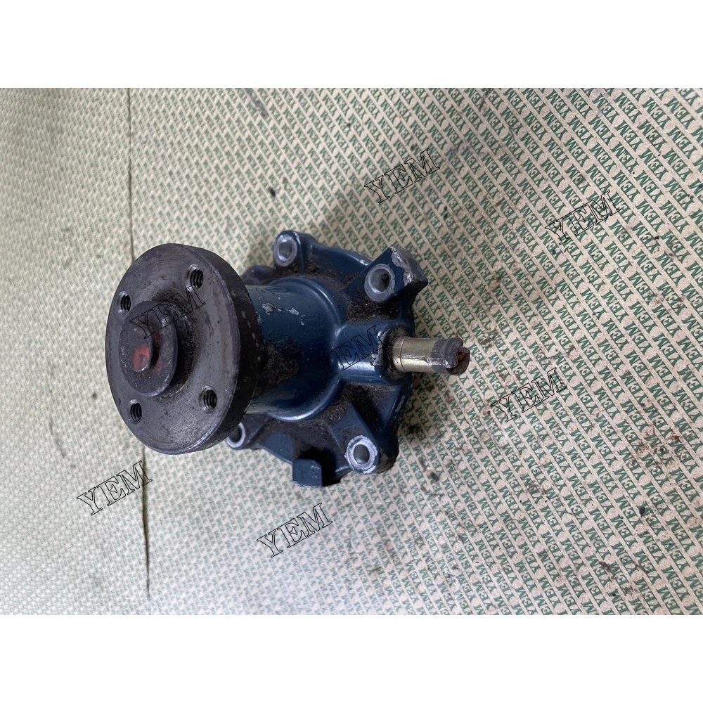 D600 Water Pump for Kubota Engine Parts Manufacturer 4