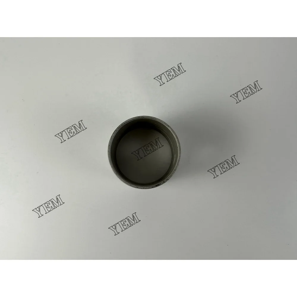 Hot Selling BF4M1013 Bushing 0420-0024 for Deutz Diesel Tractor Motor Engine for Deutz Bushing 2