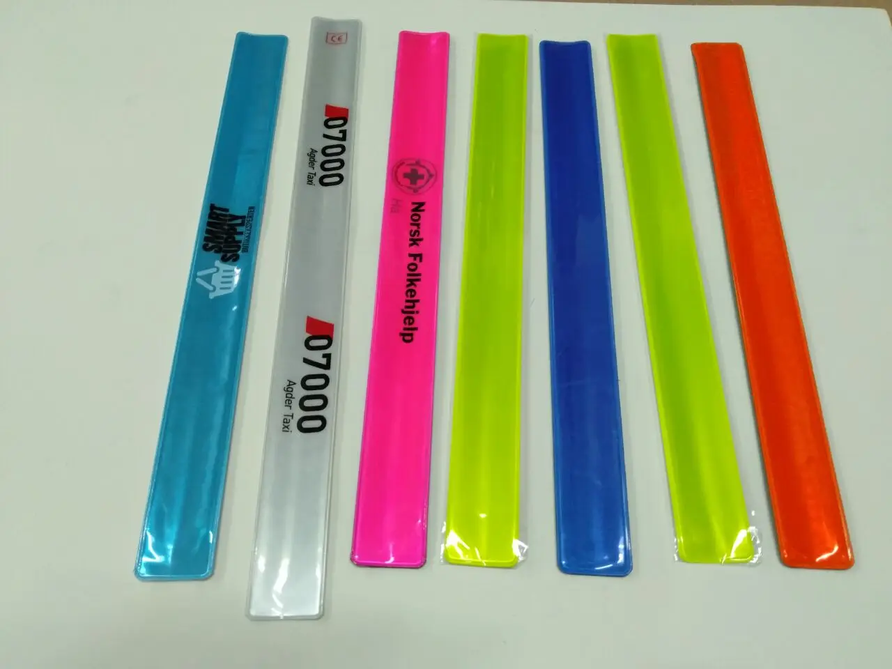 custom personalized high visible colorful snap wrap on reflex arm ankle bracelet reflective armband cycling safe band with logo