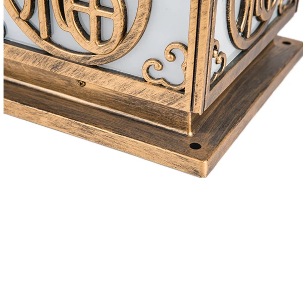 All In One Outdoor Theme Park Hotel Garden Classic European Solar Main Gate Post Pillar Light