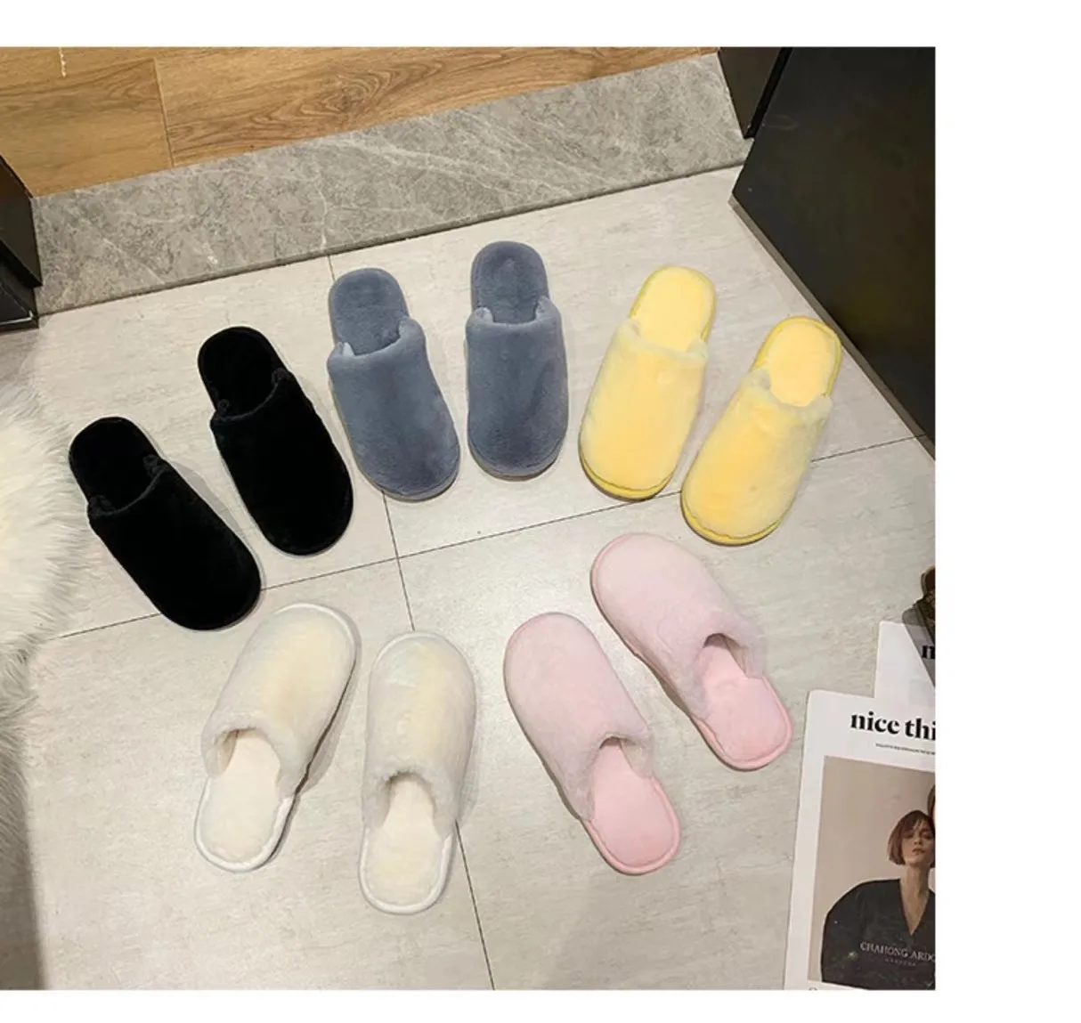 Фабричные OEM осенние и зимние модные пушистые тапочки, плюшевые домашние комнатные тапочки из хлопка в 100% с тканью fttoor для женщин