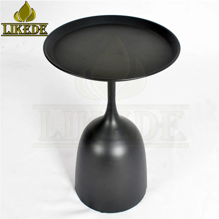 Iron Metal Bedside Table for Black Tea and Coffee Elegant Furniture Legs