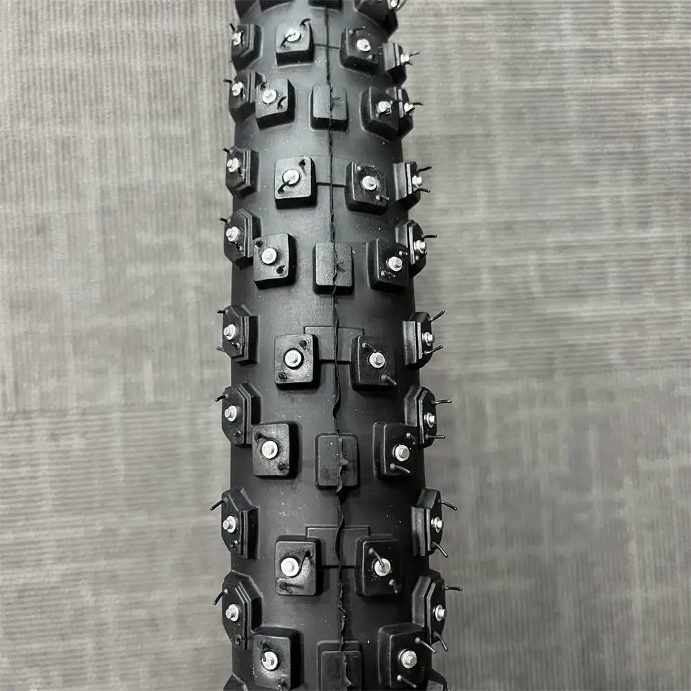 スノーハイク オートバイバイクタイヤ滑り止めスタッドユニバーサルウィンター