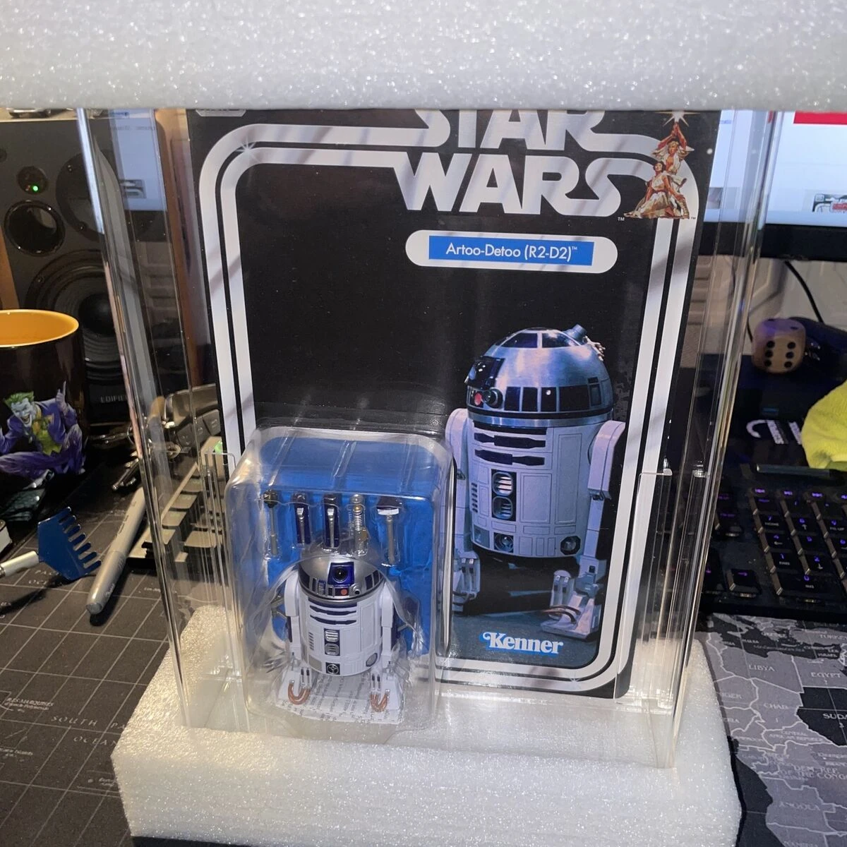 スターウォーズ40周年記念R2-D2 MOCケナーアクリルディスプレイ