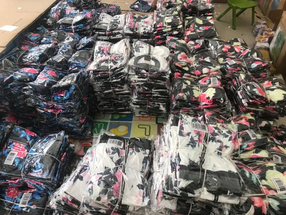 
 Оптовая продажа 2020, новый дизайн, детская одежда из хлопка с мультяшным принтом и короткими рукавами, футболка для маленьких девочек  