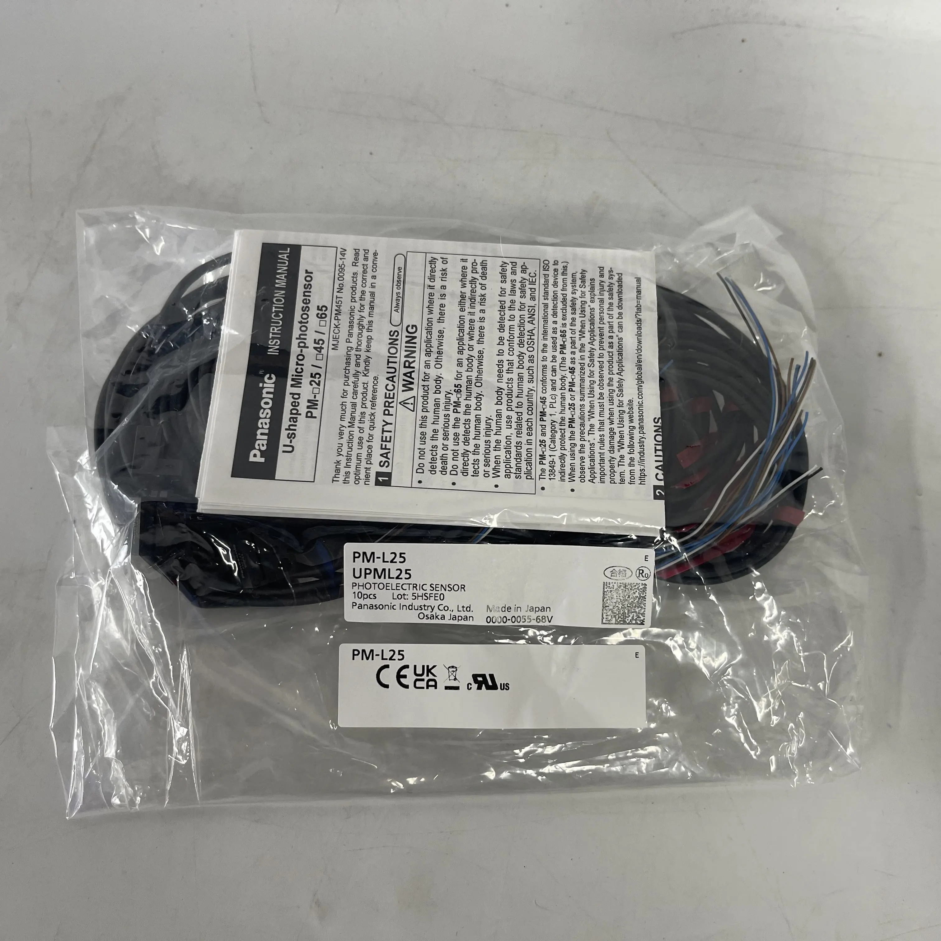 Panasonic U-shaped Micro-photosensor with cable PM-L25