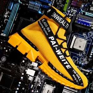 Custom Autumn Winter Socks Sneakers Men Casual High Top Hip Hop Walking Sport Shoes Lightweight Male Shoes Footwear Boots