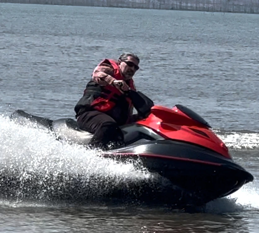 New Cheap 4 Stroke Engine Jet Ski From China Personal Water Boat/Seadoo Made of Durable Fiberglass on Sale!