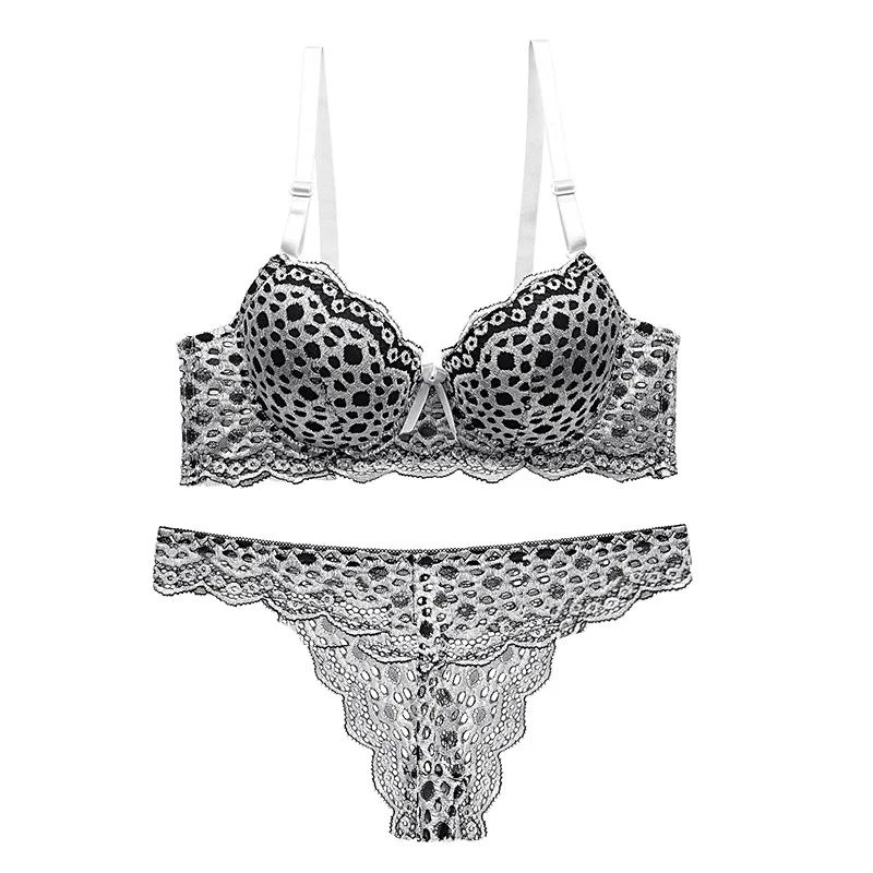 Buy Rinbers 8100 Women Underwear Leopard Halter Convertible Straps Bra  Panties Set (36C, Leopard) Online at desertcartSeychelles