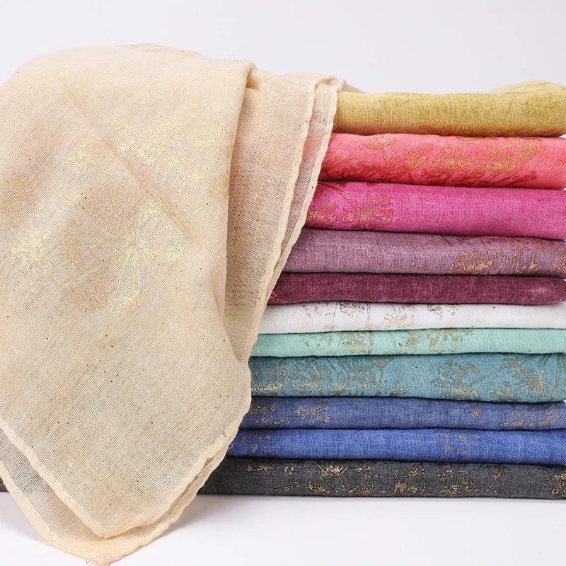 2022 Spring New Style Cotton Viscose Material Shinning Gold Snow Fancy Hijab Wrap