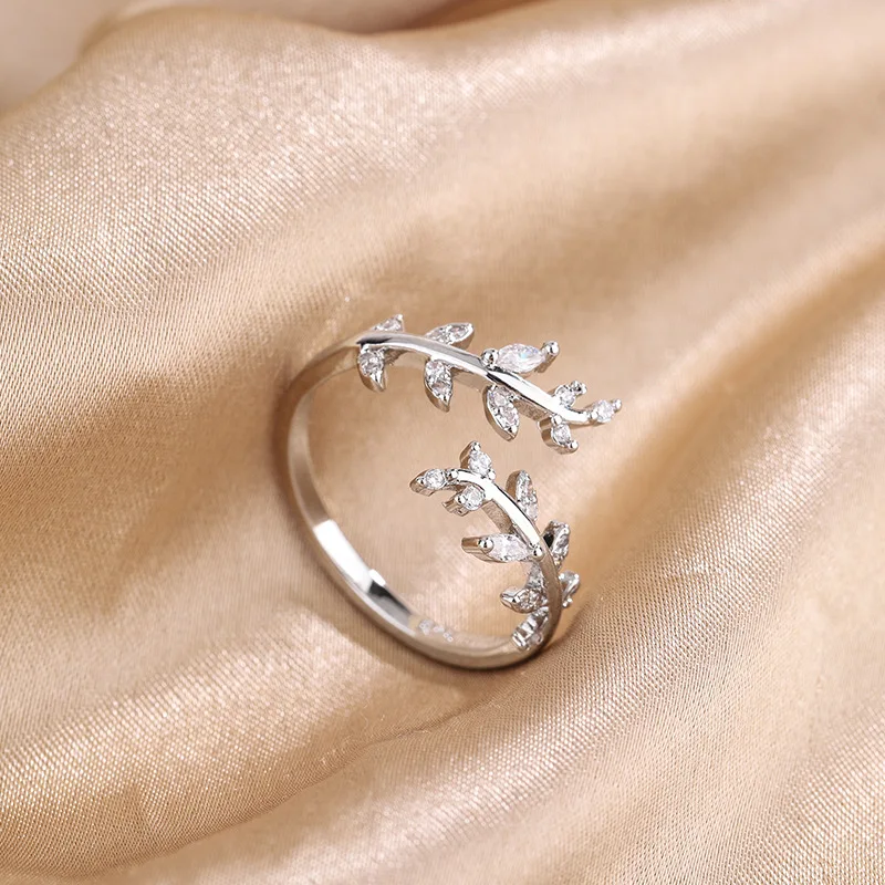 Stylish Leaf Shape Silver Rings for Women
