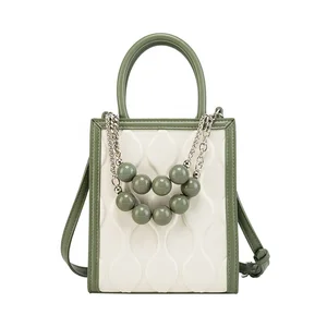 2026 New Designer PU Leather Small Bag Pearl Chain Diagonal Body Phone Bag Fashionable Summer Handbag for Girls Factory
