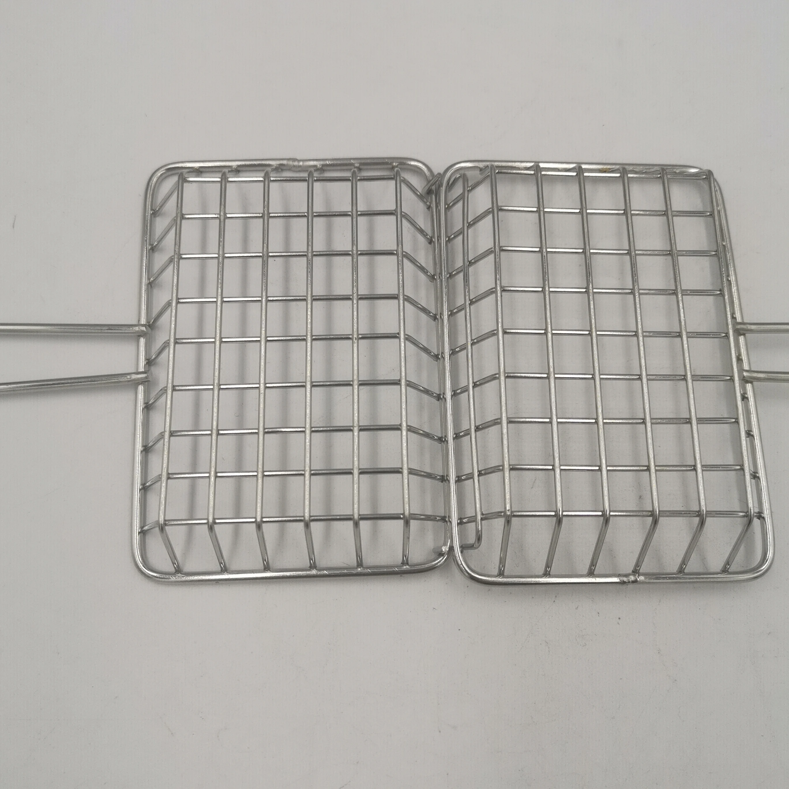 Hot Sale Soap Cage Stainless Steel Wire Welded or Woven Mesh Soap Shaker Soap Saver and Suds Maker