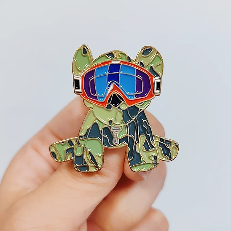 Lapel Pin Manufacturer Badge Metal Craft Wholesale Brooch Custom Logo Enamel Pins Soft Hard Halloween Lapel Pin supplier