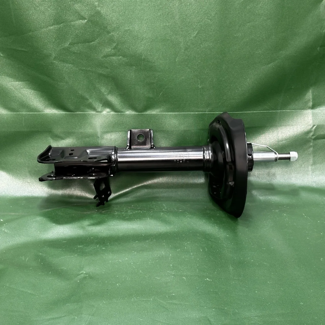 Shop High-Quality Front Cross Shock Absorbers for Toyota Highlander