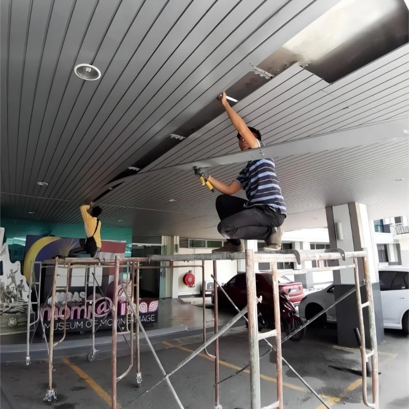 Factory Building Materials Ceiling Types Aluminum False Ceiling Modern Aluminum Strip Ceiling Tiles