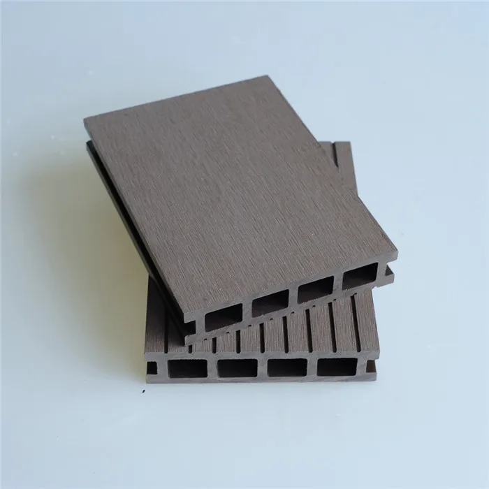 Anti-Slip Anti-Fade Extruded Wood Plastic Decking Outdoor WPC Composite Board