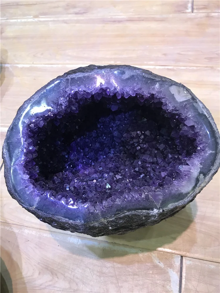Géode D'améthyste Naturelle De 4,9 Kg (10,8 Lb) Avec Support - Décoration Minérale
