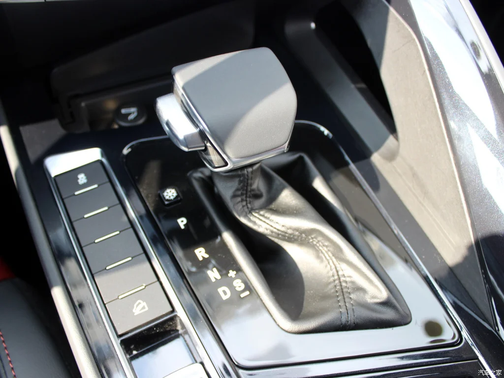 Недорогой китайский смарт-внедорожник роскошный Водонепроницаемый чехол для автомобиля тент светлая внутренняя Автоматическая передача высокоэкономичный бензиновый новый фотоаппарат