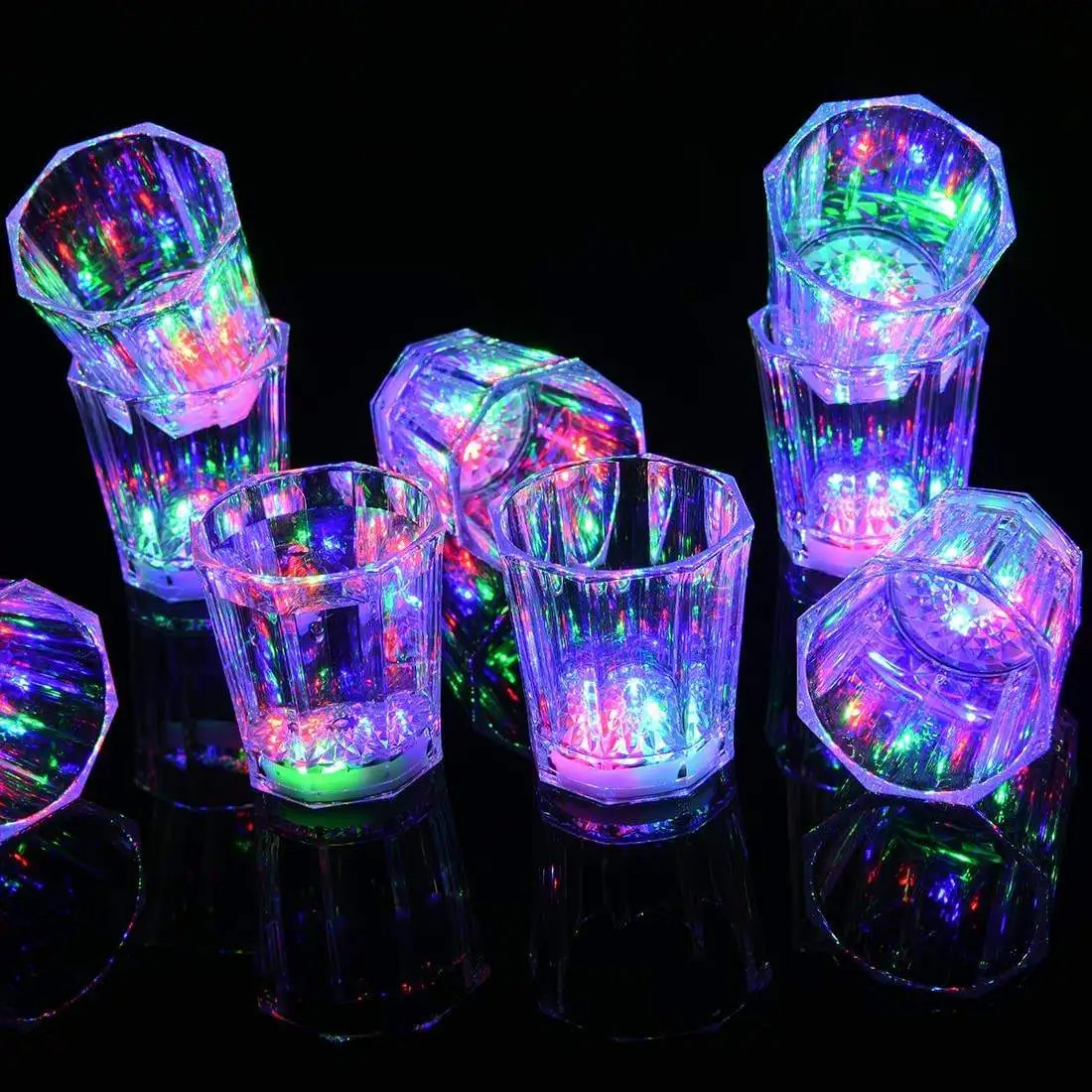 Adults Shot Cups Party LED Flash Light up Drinking Glasses Glow in the Dark Christmas Halloween Party Favors Shot Glasses  Z147