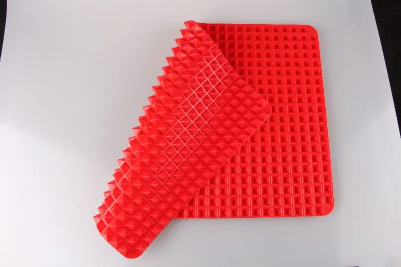 Pyramid Silicone Baking Mat Non-stick Fat Reducing Sheet Cooking Pan Heat Resistant Silicone Mat for Oven Grilling BBQ supplier