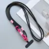 Joint noir et rose-rouge