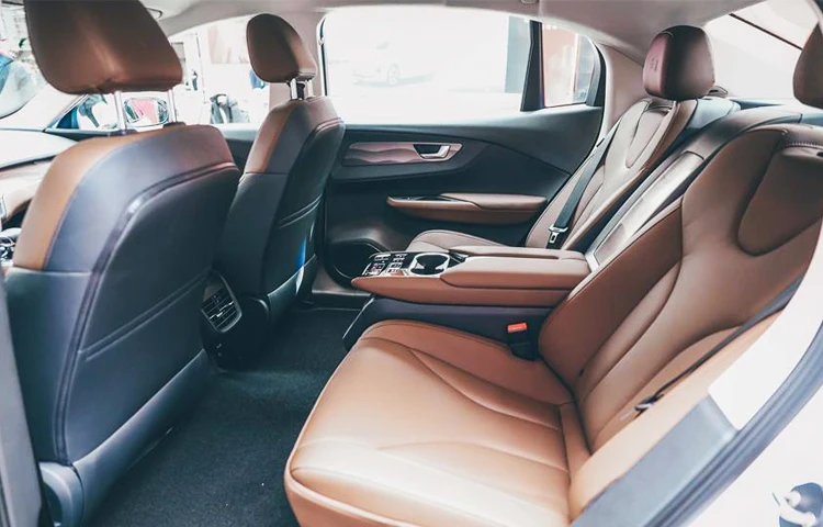 Electric Car 2023 Made In China Hongqi E-QM5 4 Wheel Electric Car For Adults Good Quality Luxury Cars E Vehicle