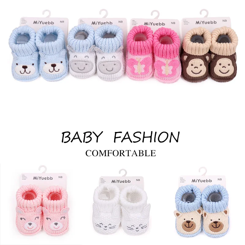 New Arrival Casual Soft-Sole Wool Crochet Socks Newborn Baby Shoes with Hanger Card Packing factory