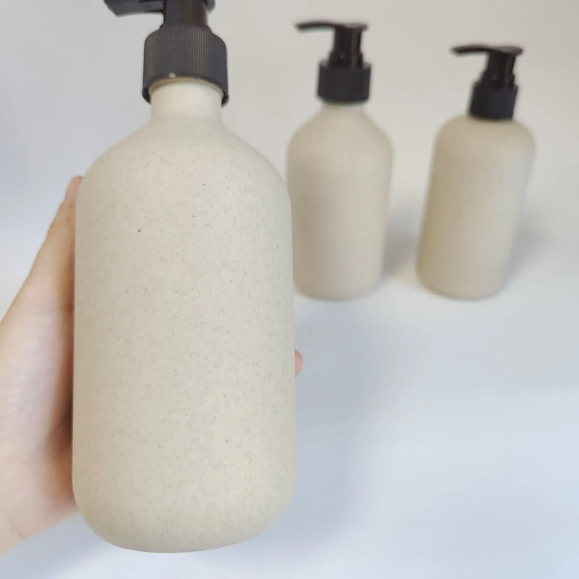 Biodegradable Plastic Bottle 300ml 500ml Eco Friendly Biodegradable