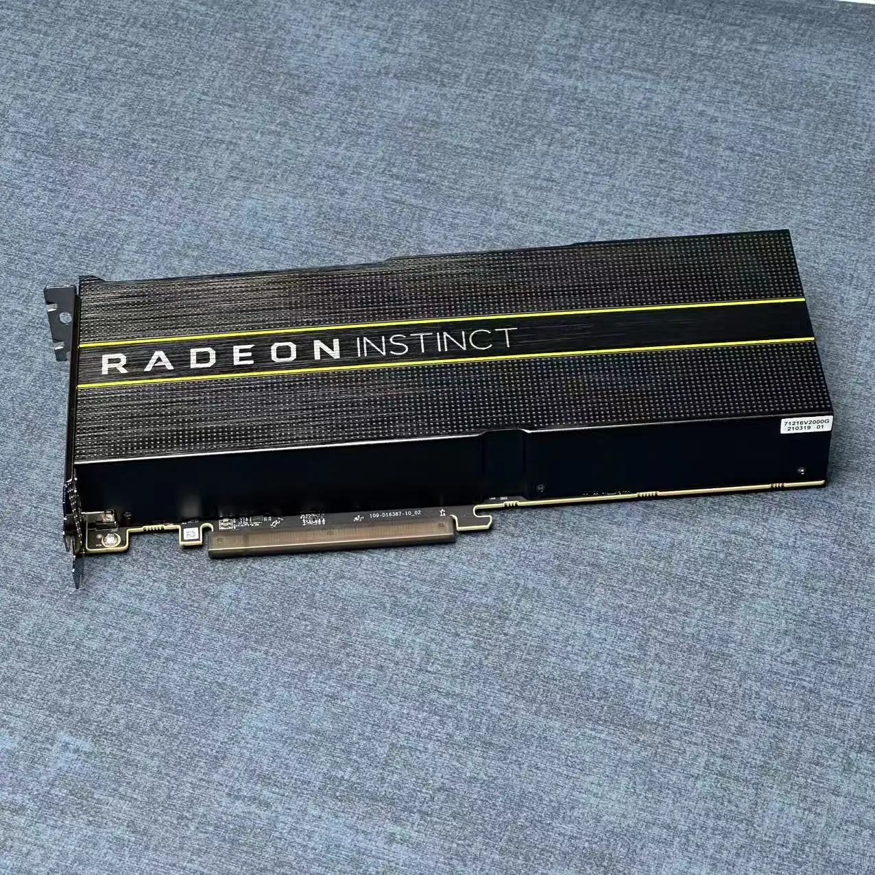 AMD MI50 32GB GPU Acceleration for AI Training & Deep Learning