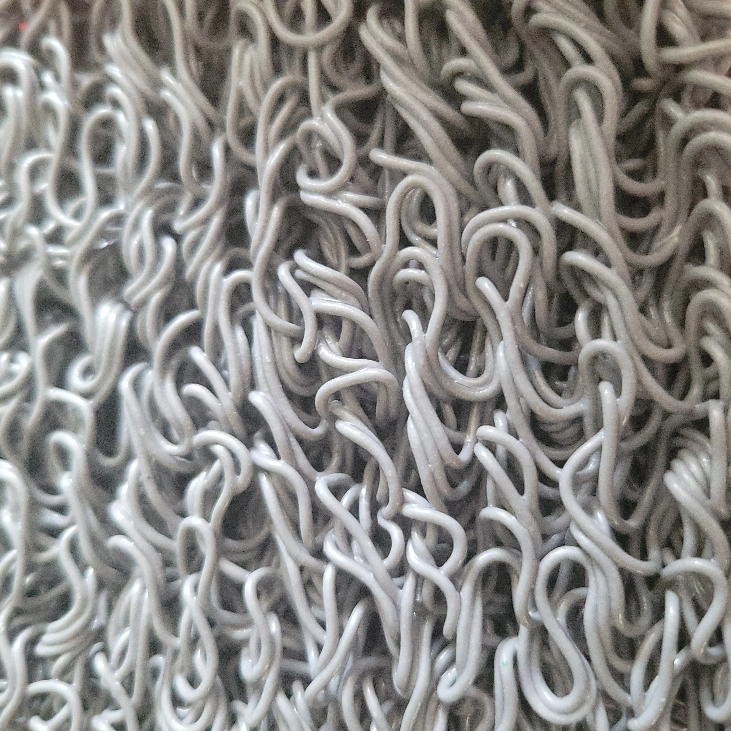 Karpet Tambang Emas Spaghetti Rug Tapis Spaghetti Pvc Carpets for Gold ...