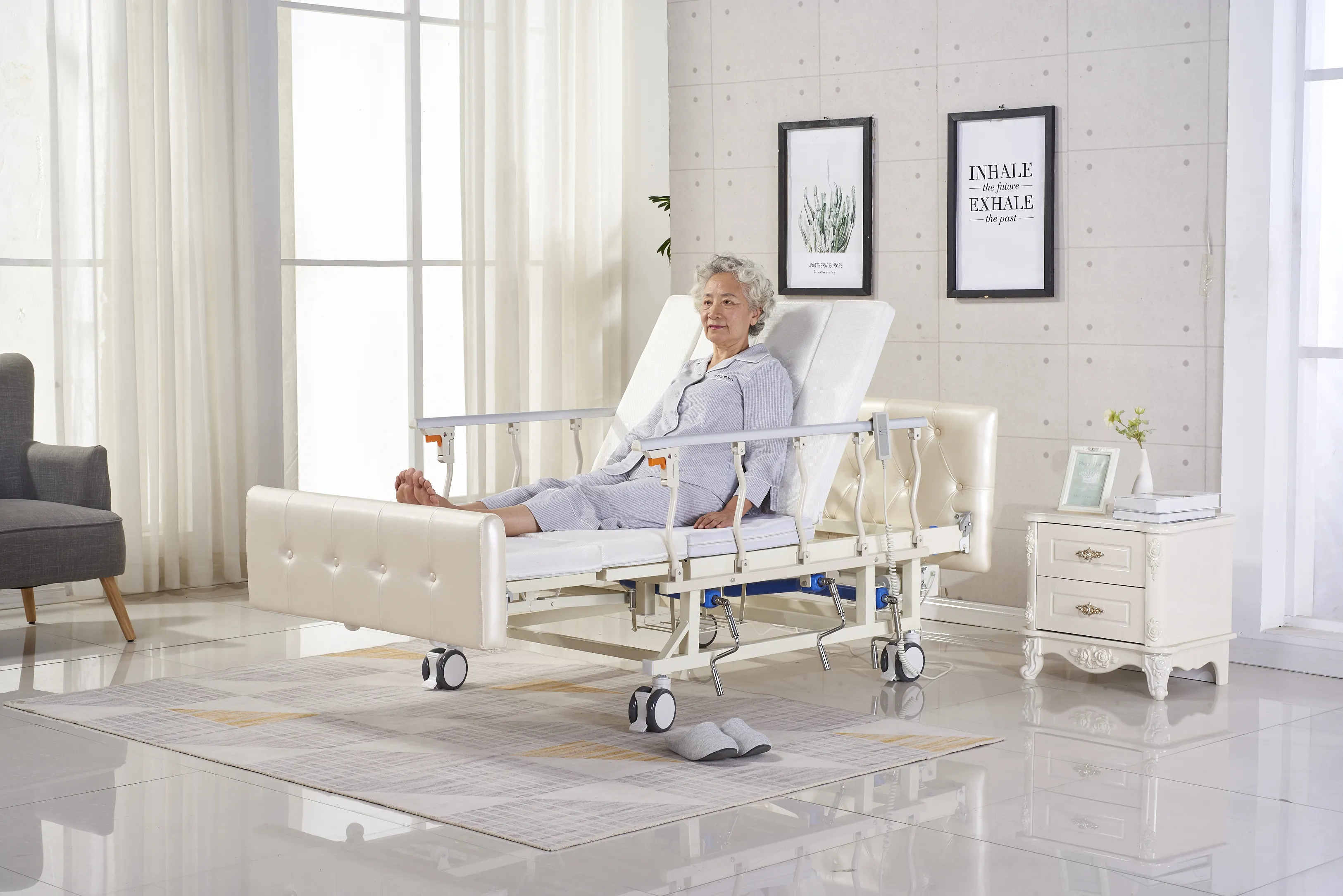 Home Multifunction Nursing Bed Flashlight Integrated Soft Bag Medical