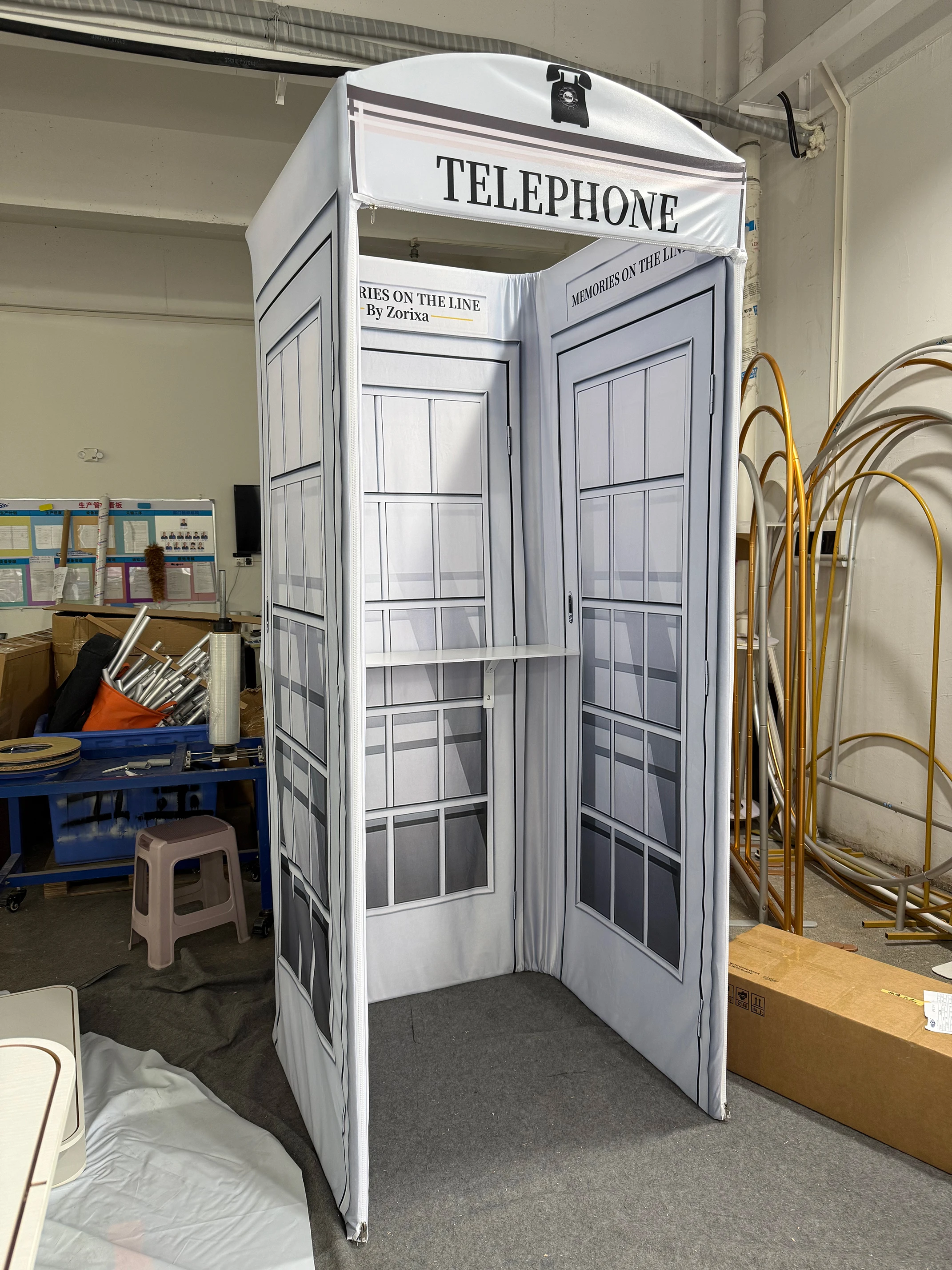 Portable Folding Wedding Photo Booth, Vintage Metal Frame London Telephone Box Cell Backdrop Enclosure for Event Rental H3a1d7bfad583494c824b41bc04c68604J