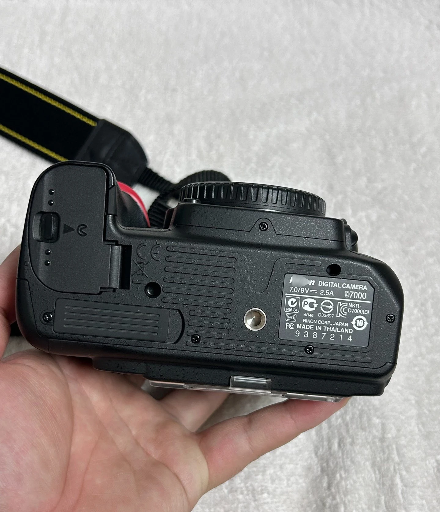 Nikon D7000 DSLR Camera - 16.2MP with 3.0-Inch LCD Nikon D7000 DSLR Camera - 16.2MP with 3.0-Inch LCD