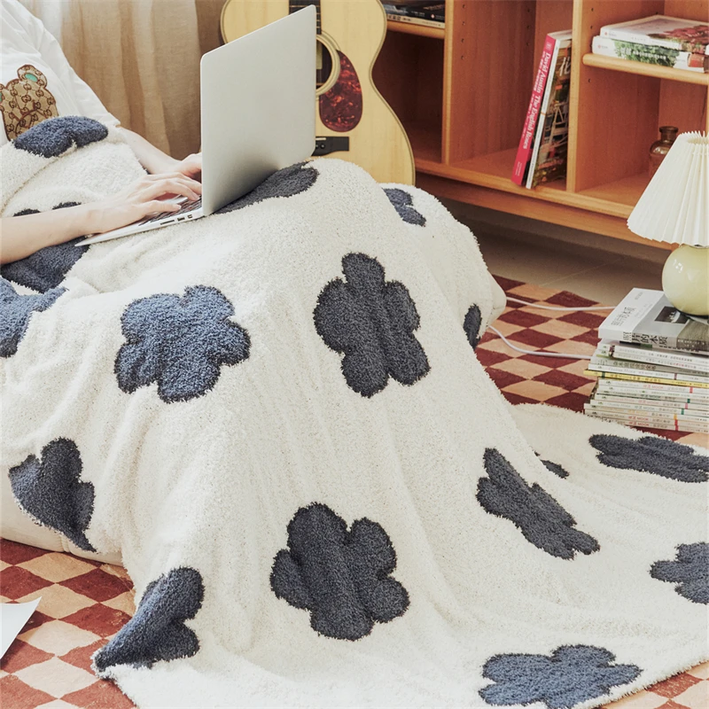 New Daisy flower print 100% polyester plush fuzzy knitted throw blanket for couch PXM factory