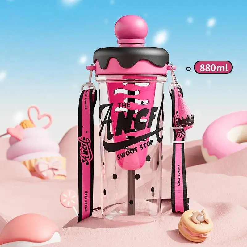 880ml Creative Large Capacity Plastic Cup Crossbody Outdoor Plastic Water Bottle