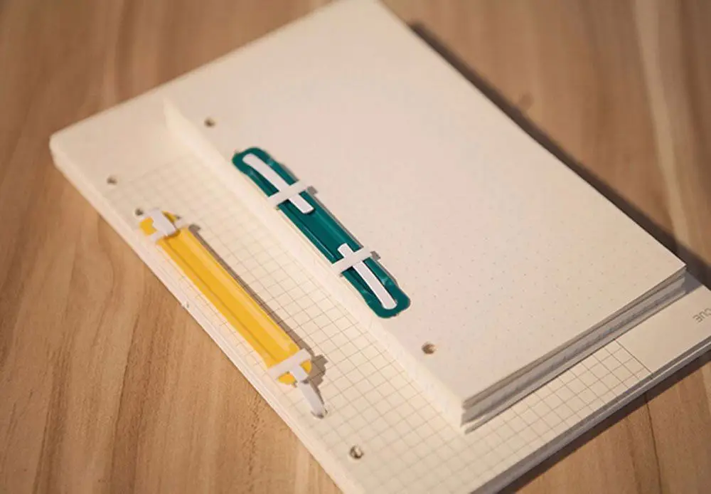 Комплект из 2 предметов бумага Крепеж пластиковый органайзер связующих бумага крепеж красочные документы файлы зажим