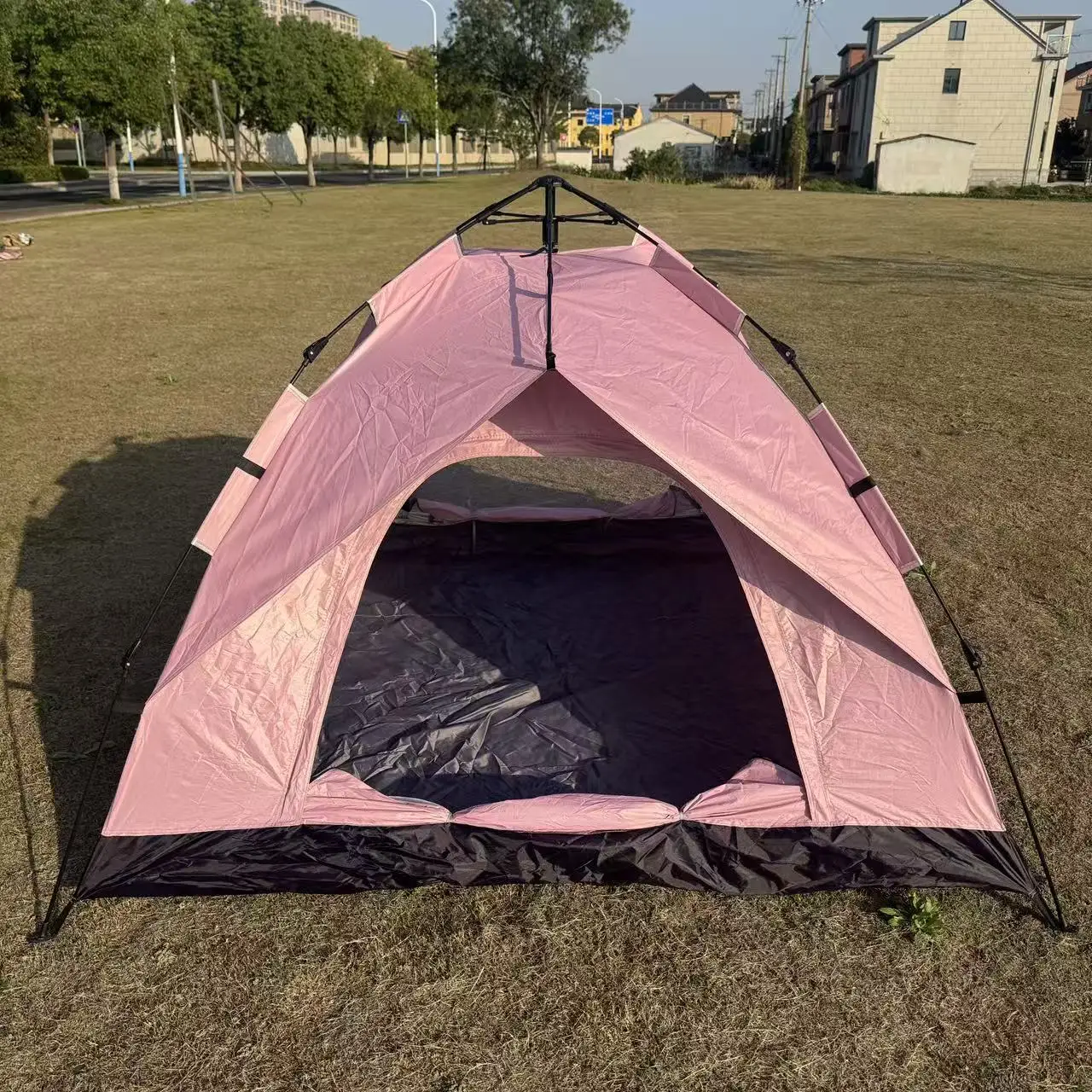 Automatic Waterproof Camping Tent Full Set for 3-4 People Four Seasons Use Beach Ready Wholesale Outdoor Equipment