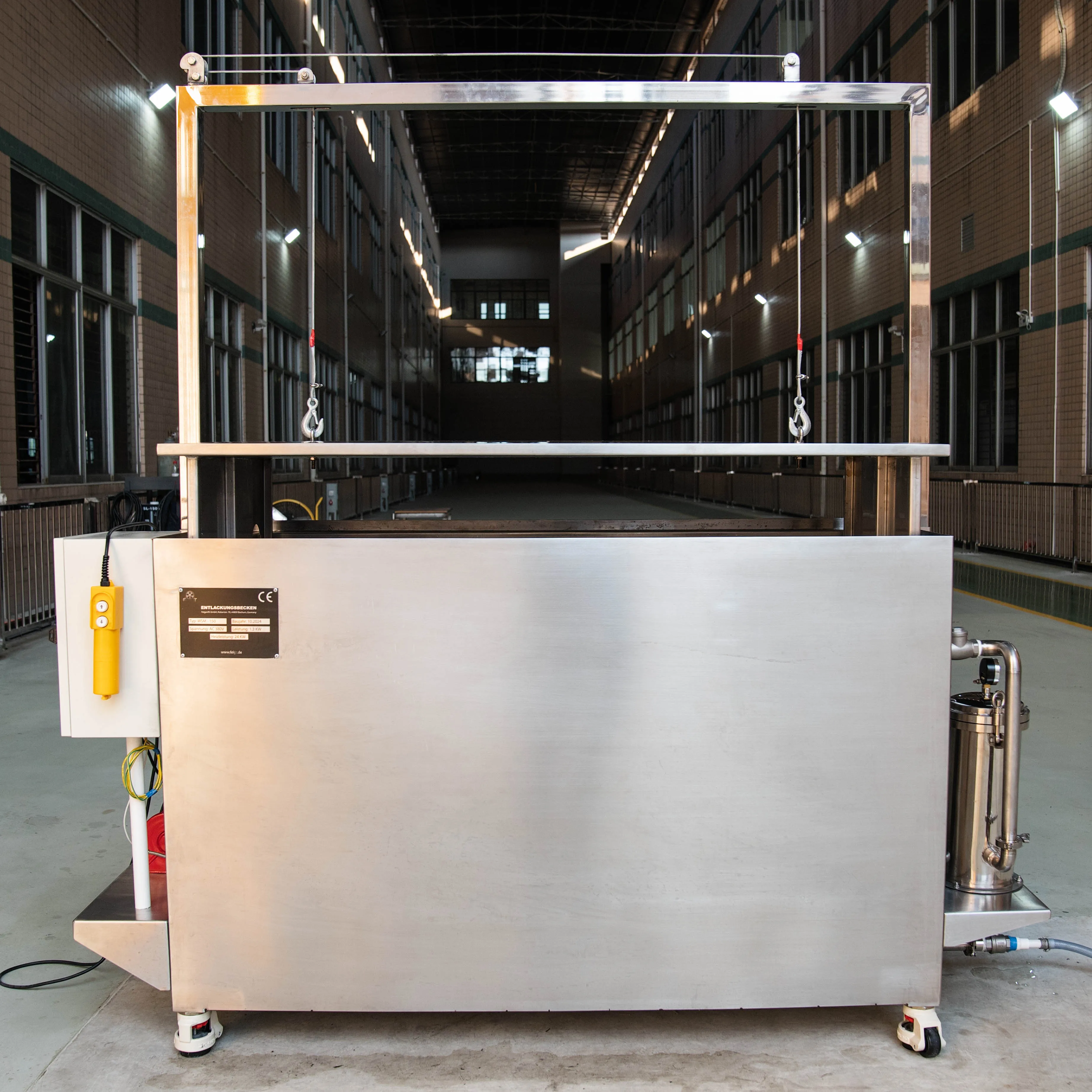 Gookiitech Stripping Tank - Efficient Wheel Stripping System