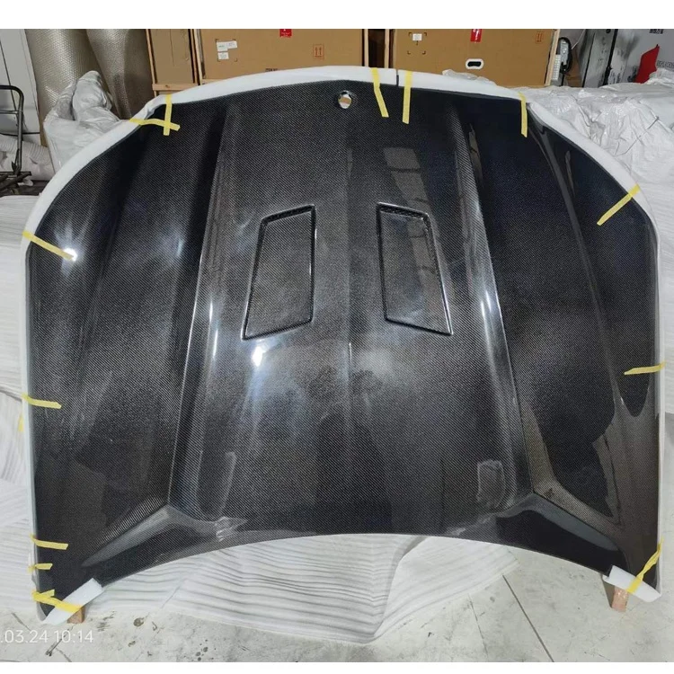 Factory Sales AMG Style Enging Hood E Class W212 Hood in Carbon Fiber for Mercedes Benz 2013-2016