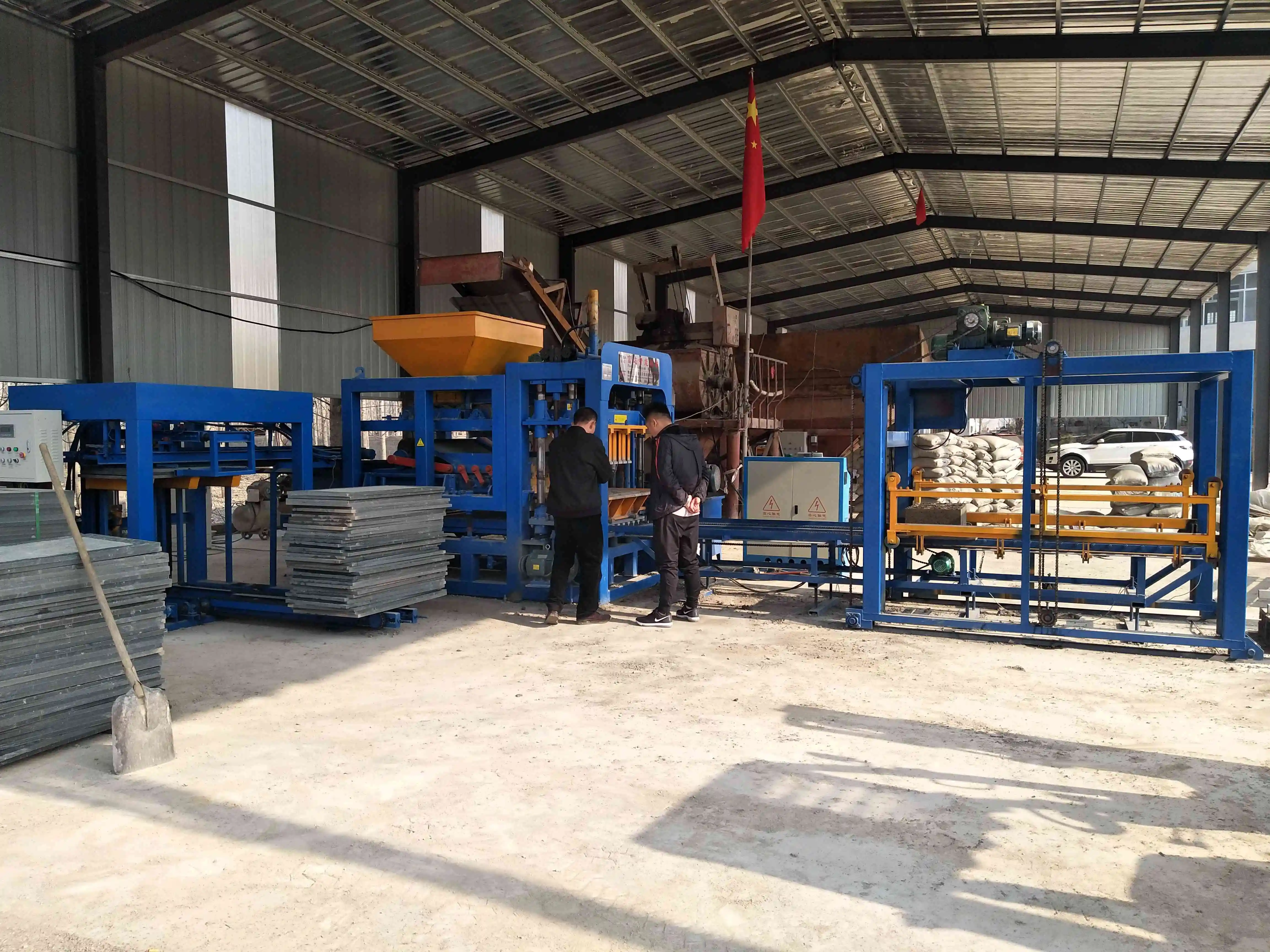 Automatic Hydraulic Smart Brick Maker Machine Supplier Concrete Fence 6 8 Inches Hollow Block Making Machine in Zambia