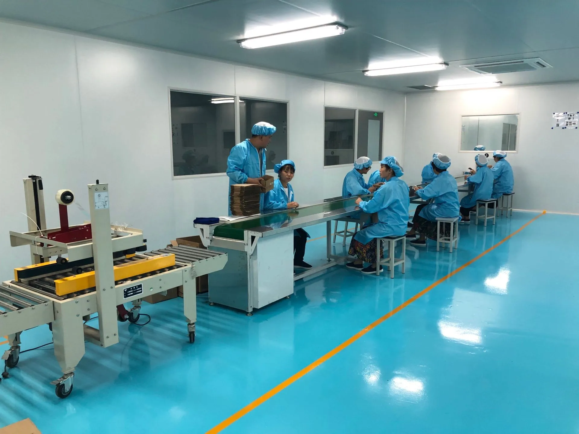 Роскошные индивидуальные фирменные контейнеры для свечей из соевого воска, ароматизированные свечи в керамической банке