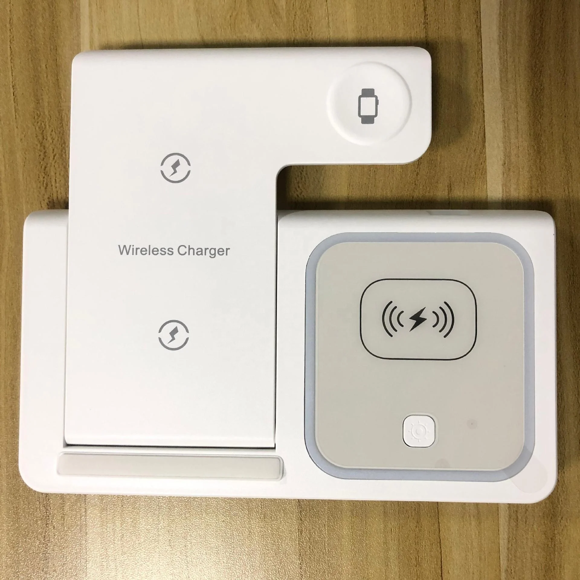 3-in-1 Smart Watch Charging Dock Station Foldable 15W Fast Wireless Charger USB Type C Phone Holder Earphone Dock 10W Output - Image 3