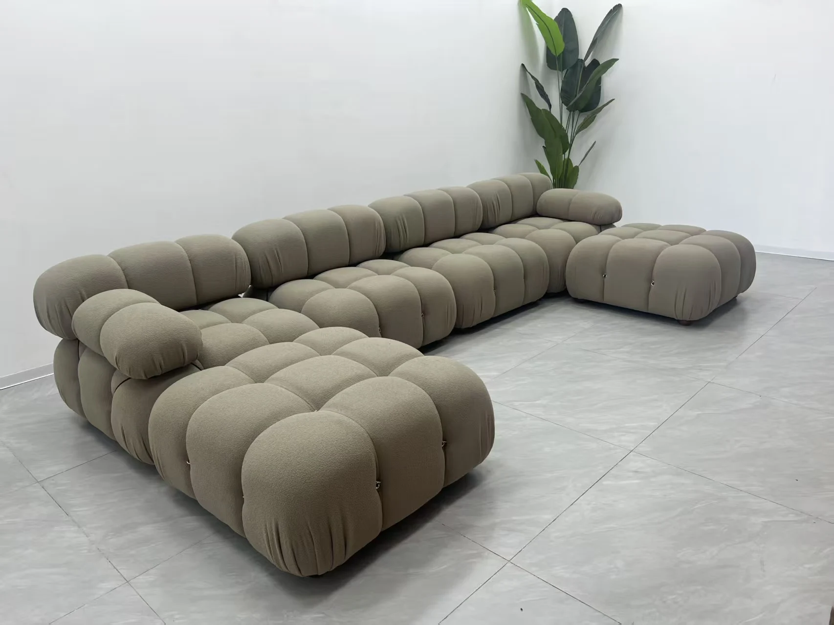 Guangzhou Lijie Furniture Manufacturing Co., Ltd.