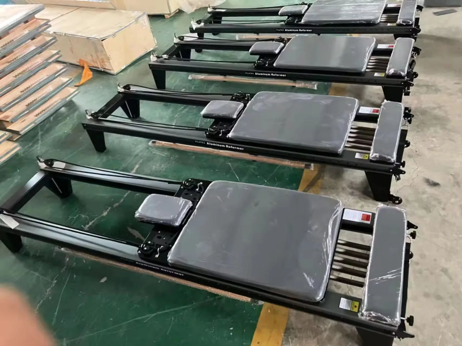 Classic Pilates Reformer Aluminum Alloy Core Bed Pilates Machine Reformers for product detail 2