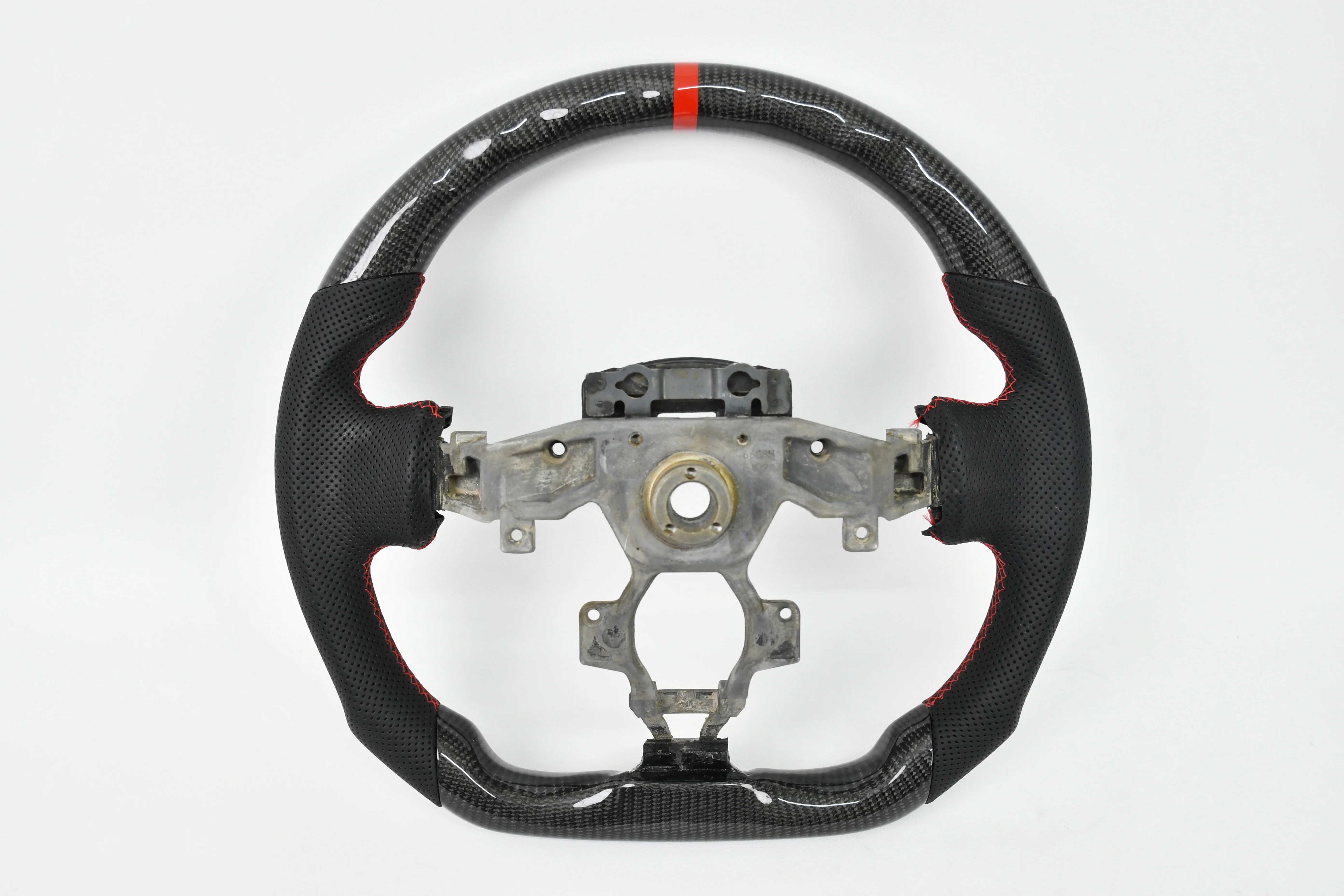 Руль из углеродного волокна ручной работы на заказ перфорированная кожа для 370Z Coupe