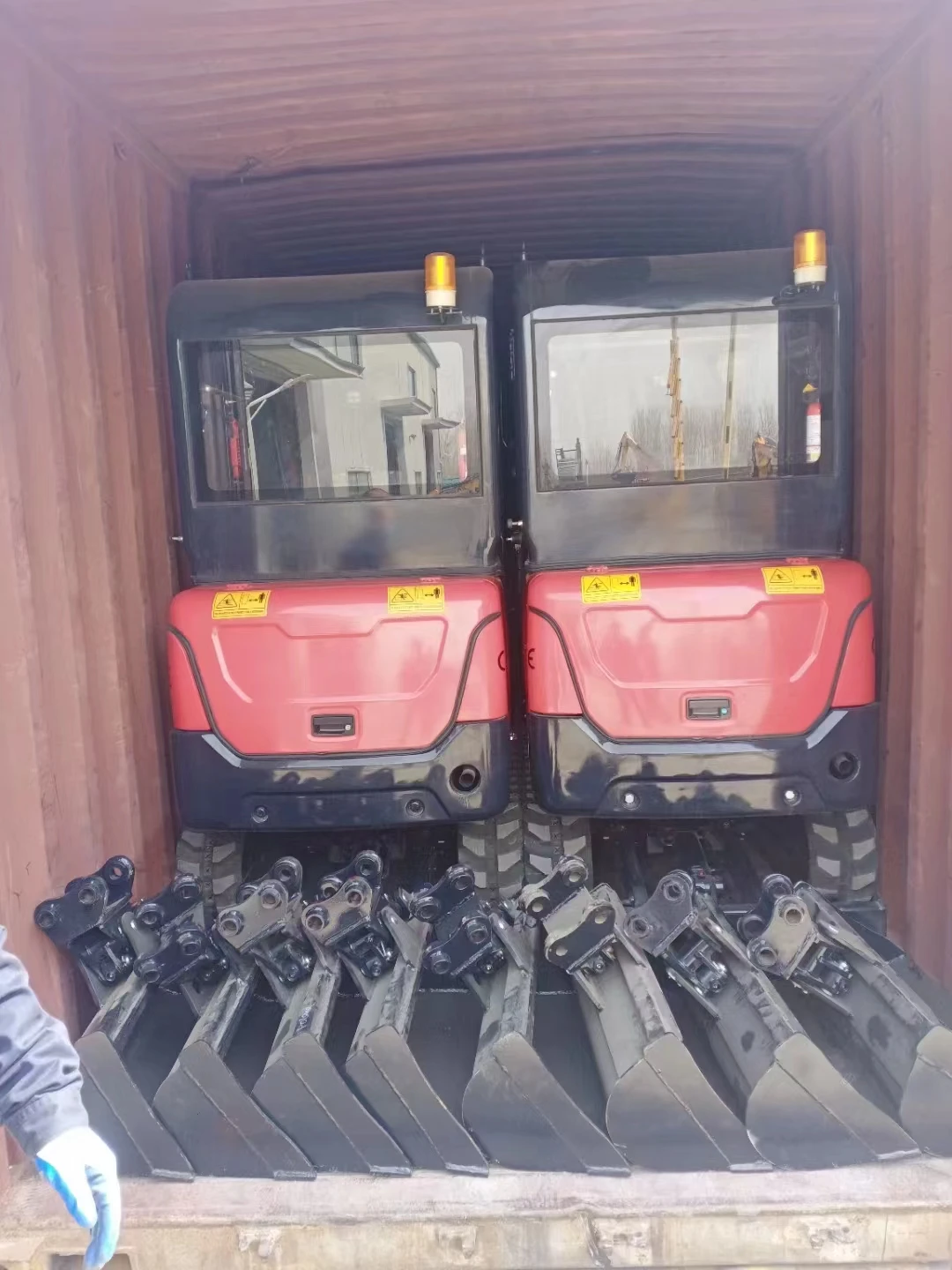 Packaging & shipping specifications