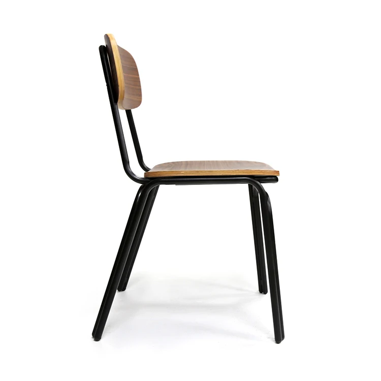 Wholesales nordic leisure Industrial restaurant coffee shop modern lounge design mental frame Bent wood cafe dinning chairs